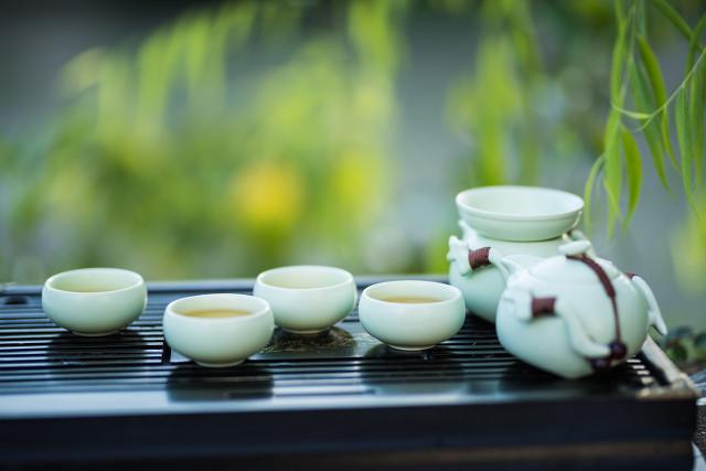 人生如一盏茶(品茶的美文)