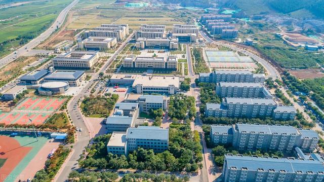寿光移动洗砂机大型移动洗砂机_海沙淡化洗砂机
