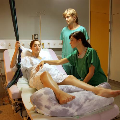 德国老公两次陪产，被迫签发生死状，中国妈妈连创两个顺产奇迹