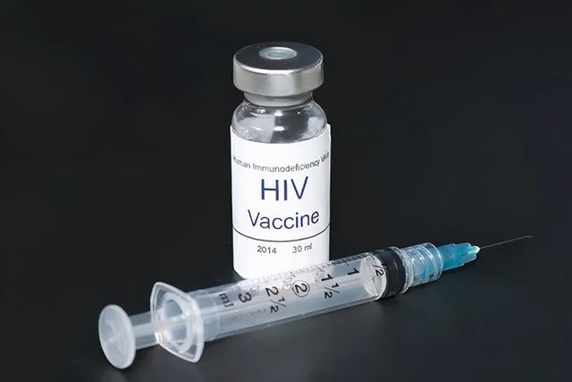 耗时四年的HIV疫苗实验宣布失败：不幸感染艾滋病，究竟能活多久