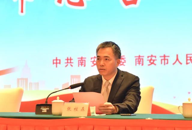 海南合展石业工程公司