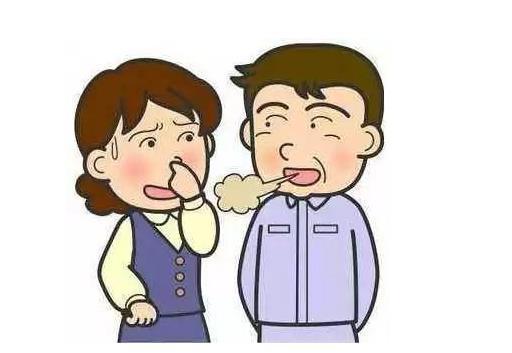 晨起后，嘴巴发苦发臭是什么情况？医生：可能和3个部位有关