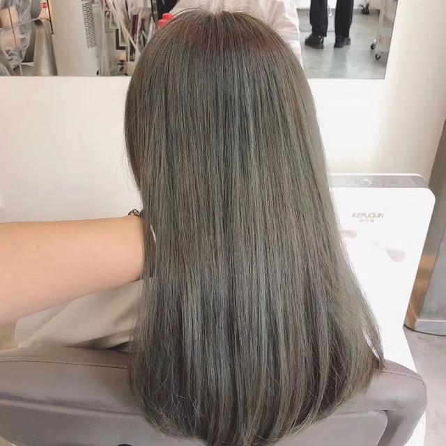 个子矮适合什么发型女（小个子什么发型好看）