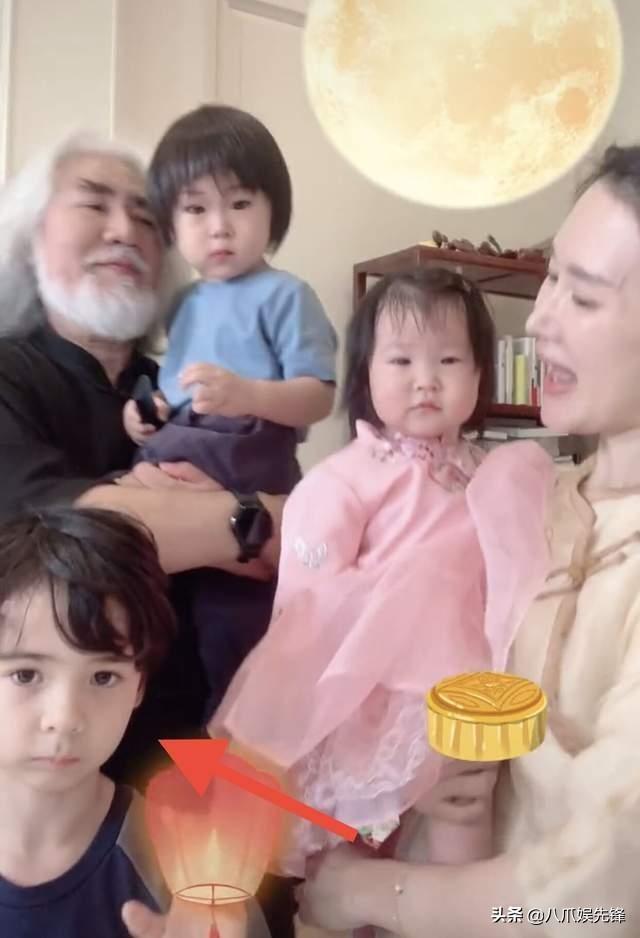 冯巩亲自下厨度中秋，张纪中一家五口合家欢，李彬在医院送祝福