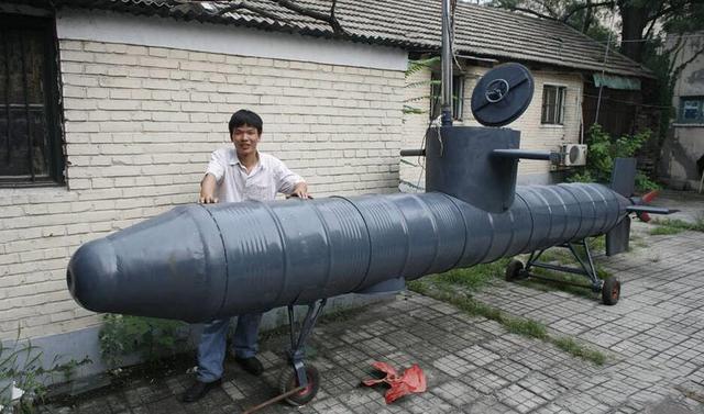谁发明潜水艇(科技小制作潜水艇)