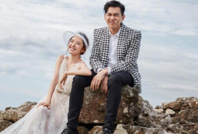 张若昀辟谣女儿小名:张若昀夫妇爱女首次曝光！跟妈妈外出超乖巧，浑身肉乎呆萌十足
