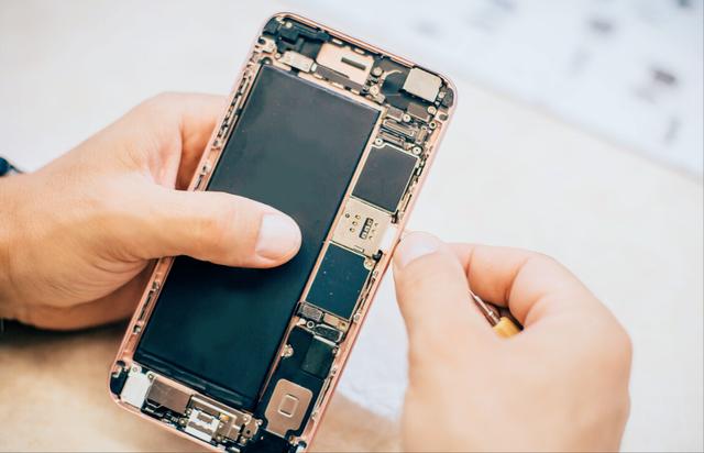 买手机128G、256G、512G哪个合适？看完网友的回答，受教了