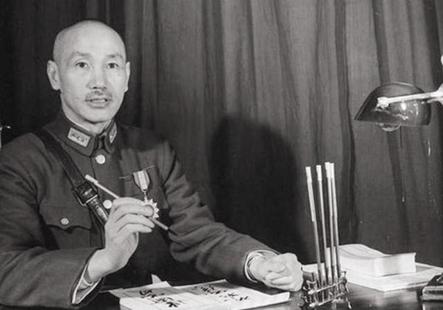 1975年蒋介石去世时，媒体是怎样报道的？