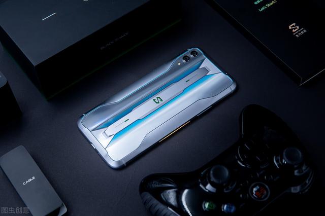 盘点数码圈里的大孝子，差点KO自己亲爸