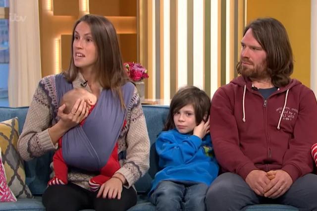 不上学，不吃药，不打疫苗，英国夫妇育儿方法震惊全国