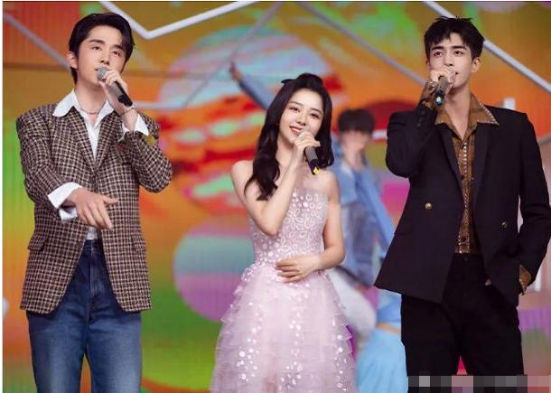 「通告」梁洁宋威龙(梁洁宋威龙新剧)