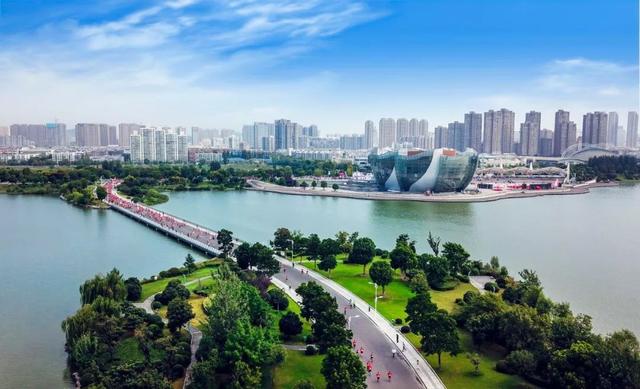 江苏13市上市公司数量排名：常州跻身四强，泰州领先徐州