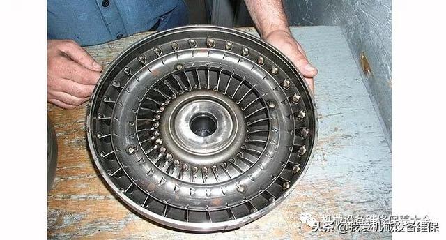 破碎机液力耦合器加什么油