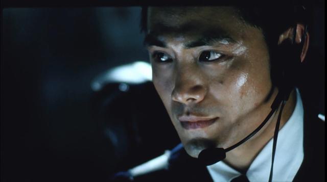 上映2天拿下市场票房第一？朱一龙新片确实让国产片提了口“气”