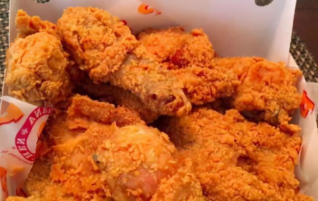 肺结节不能吃大虾？医生提醒：除了海鲜，这4物也请尽量少碰