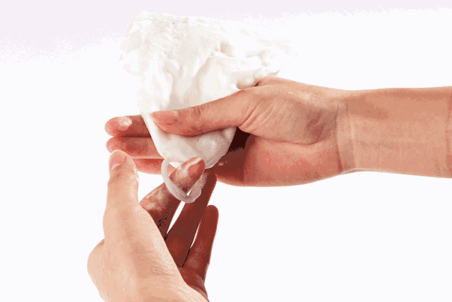 手工皂洗鸡皮肤