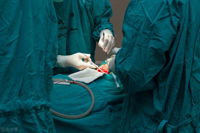 剖宫产到底是什么体验？二胎宝妈亲身经历：一胎剖和二胎剖大不同