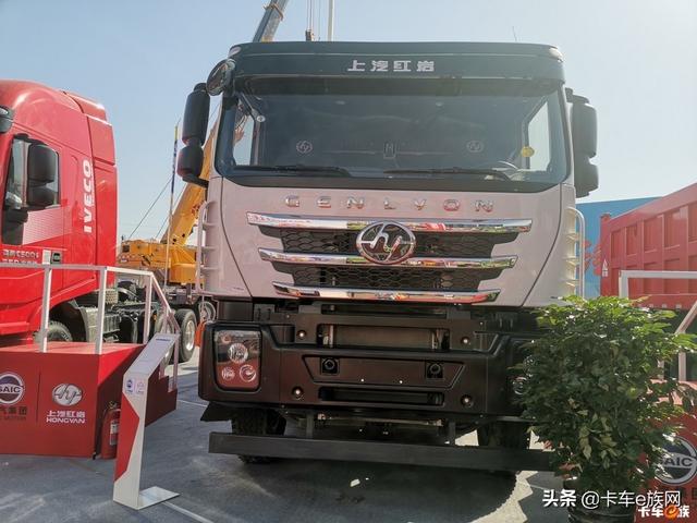 上汽红岩工程机械展