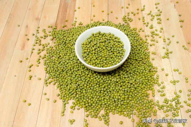 冷气吹到脑中风？聪明学会４大抗暑对策