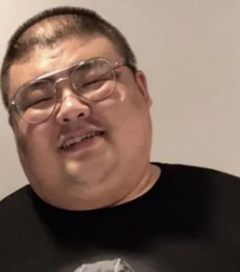 网红大胃王泡泡龙离世后，昔日搭档转型，成为励志减肥博主