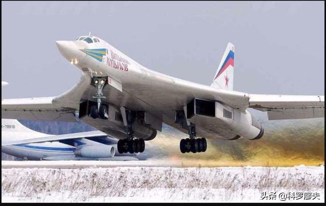 普京一声令下，造8台傲视全球的航空发动机，大国重器即将起飞