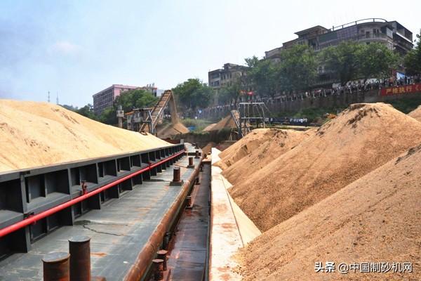 中卫超细制砂机的简单介绍