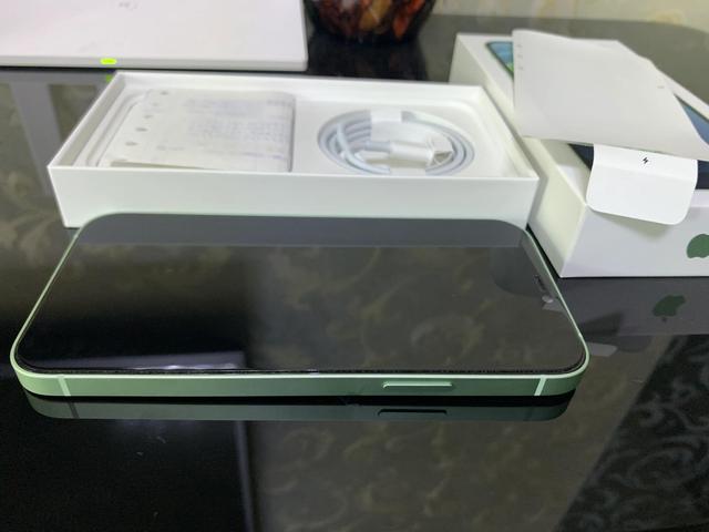 六千多給老婆買的蘋果12，真的肉疼