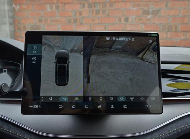 续航超500km，最快4.4秒破百，全系标配7座，详解比亚迪唐EV