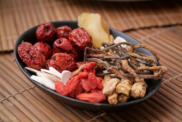 玉泉散——标本兼治，固本升阳，把你的血糖拿捏的死死的