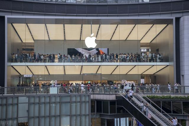 CNN指责苹果不识大体，为了利益留在中国，竟然向中国法律屈服