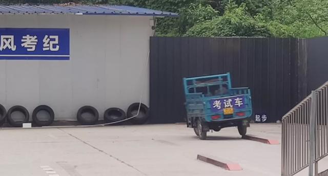 11月起，电动三轮、四轮想要“合法上路”不被罚，要做好三件事