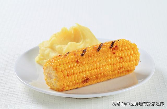 老是胃反酸可能与癌症有关，进食时注意这4点