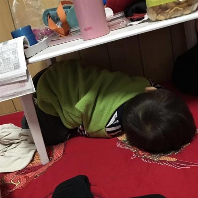 孩子身上有这四种表现时，家长们别不在意，说明他们正在变自卑