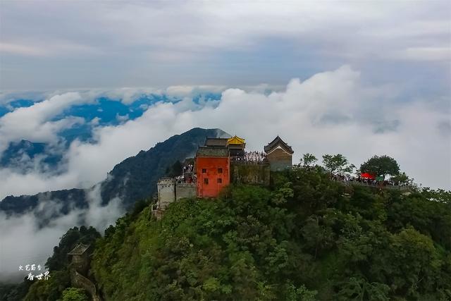 名山大川图片
