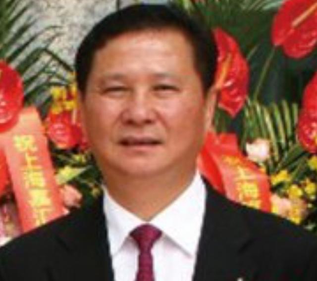 东莞首富王金城：初中辍学卖菜起家，身家300亿，50岁却患癌早逝