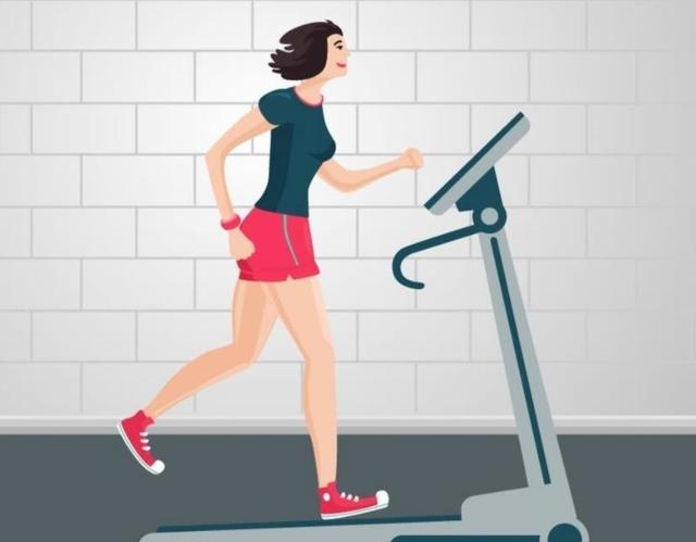 女人过了45岁后，雌激素水平或会下降，建议平时少吃4种食物