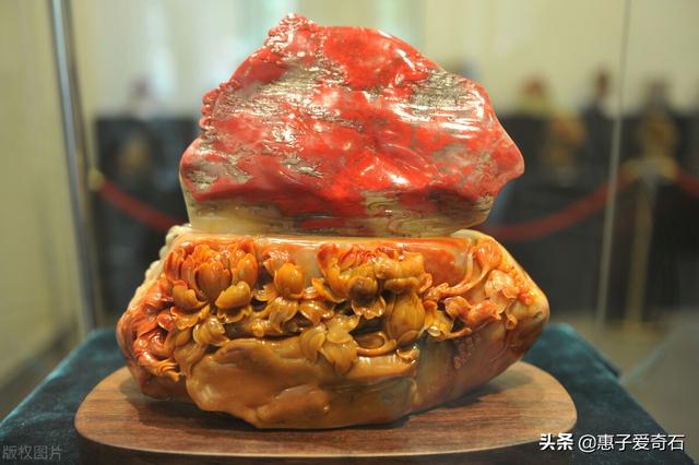 鸡血石原石:天然鸡血石原石特征介绍，鸡血石原石有什么特征？