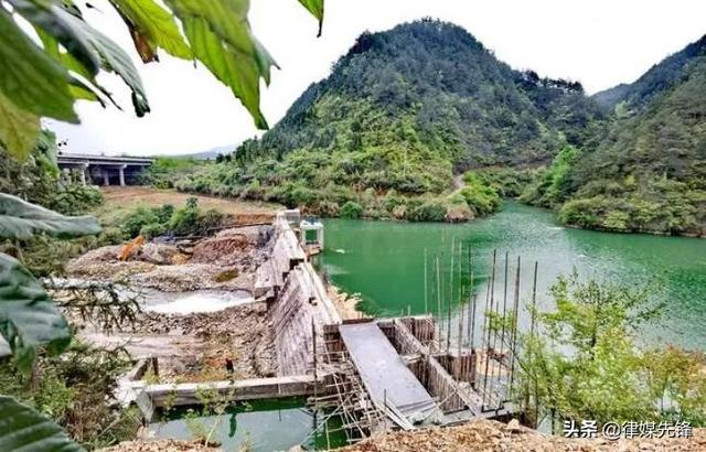 专访：全国小水电站拆除引发的几点思考