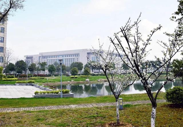 南京航天航空大学金城学院