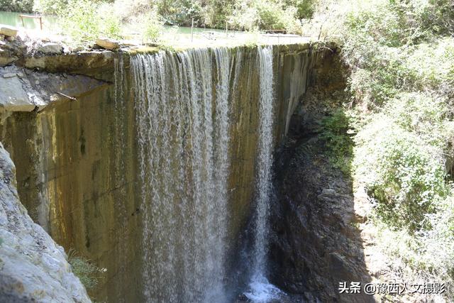 尾矿坝
