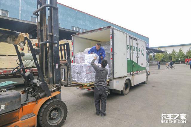 新能源市场份额暴增！城市配送为何看上电动轻卡？