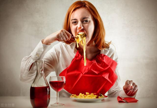 饭后总觉得不舒服？身体出现3个症状，可能是胰腺在向你“求救”