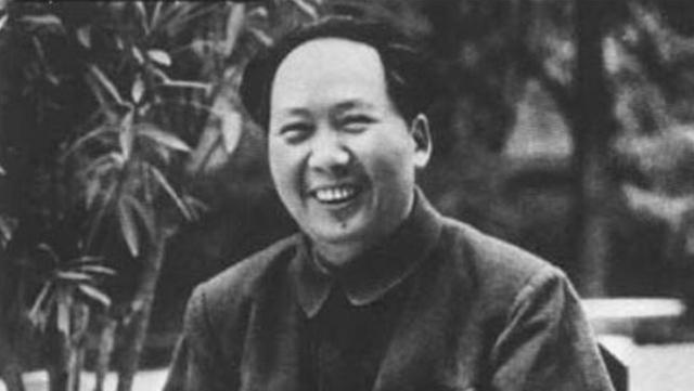 1953年，贵州美女匪首被捕，上报中央询问意见，毛主席：放了她吧