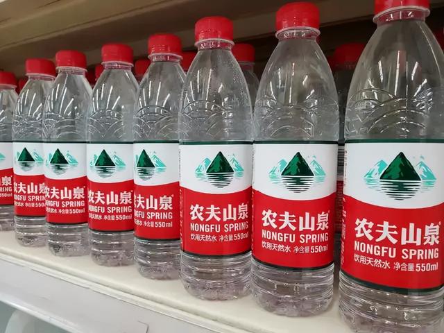 最贵矿泉水排名及价格（最贵的矿泉水排名前十价格）