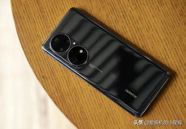 上市半年不到降價700元，256GB定價親民，體驗不輸華為P50Pro