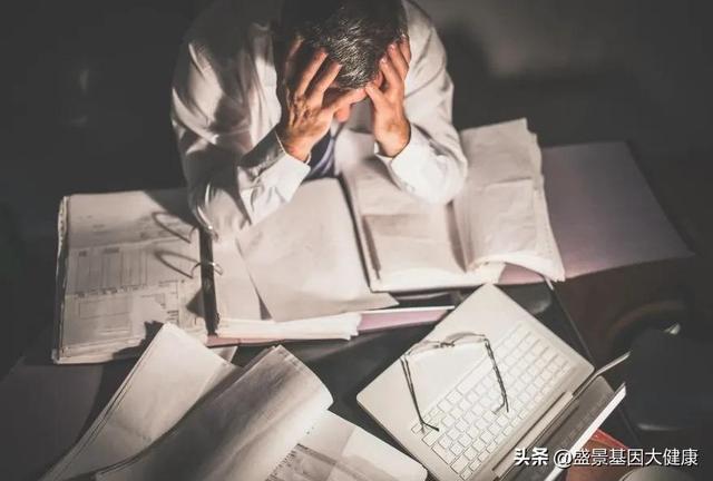 烟酒+熬夜+暴食=？