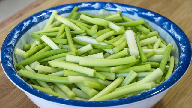 天冷进补，多给孩子吃10道菜，荤素搭配合理，营养全面增强抵抗力