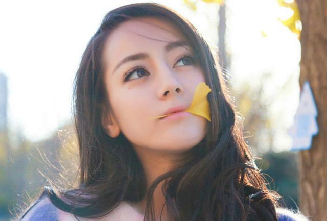 迪丽热巴毕业于哪所大学(迪丽热巴毕业于哪所大学教育)