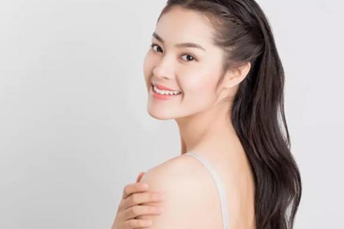 女生清纯什么意思