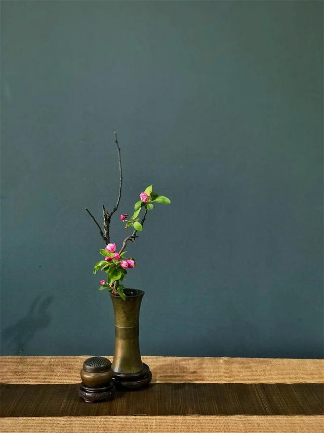 茶席花 茶道美学中的点睛之笔 太阳信息网